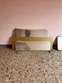 Porte , scala e specchi..