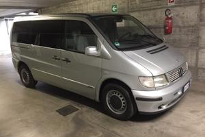 Mercedes V230