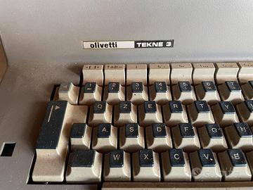 Macchina  da scrivere