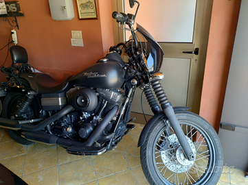 Harley Davidson street bob