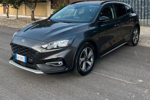 Ford Focus con garanzia