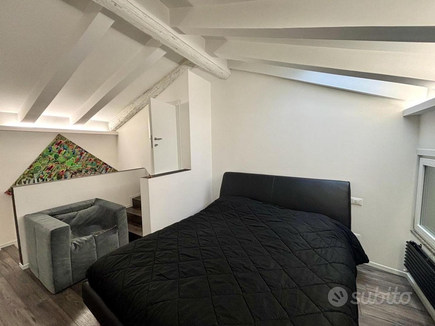VILLA A SCHIERA BICAMERE: stile, calore e intim... - Vista 2