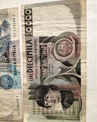 Tre banconote cartamoneta lire Diecimila