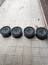 Cerchi in acciaio 15 pollici