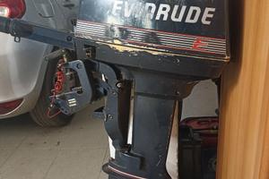 Motore fuoribordo 8 CV Envirude 2 tempi