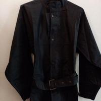 Giacca e pantalone antipioggia marca Belstaff