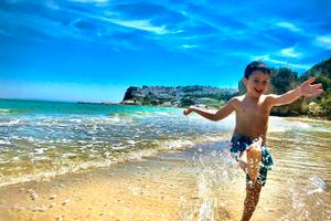 100mt.dal MARE con Parcheggio e aria climatizzata