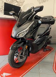HONDA FORZA 350 DELUXE