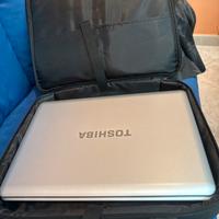 Laptop portatile TOSHIBA