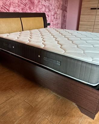 CameraMatrimoniale Letto contenitore Comodini,Comò