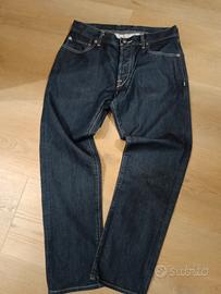 pantaloni jeans 