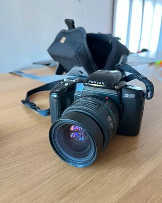 Macchina fotografica Pentax Z10 Reflex