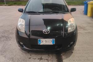 Toyota yaris 1.0