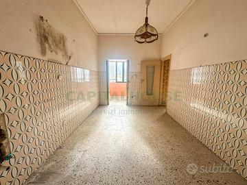 S2 Appartamento ampio in corte