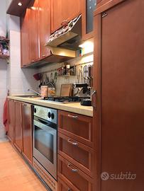 Cucina Berloni in ciliegio