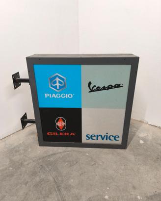 Insegna luminosa piaggio, vespa