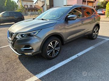 nissan qasqhai n-connecta