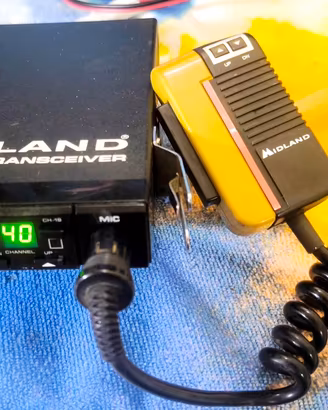 Mini CB  Midland 