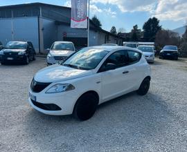 Lancia Ypsilon 1.2 69 CV 5 porte Elefantino Blu