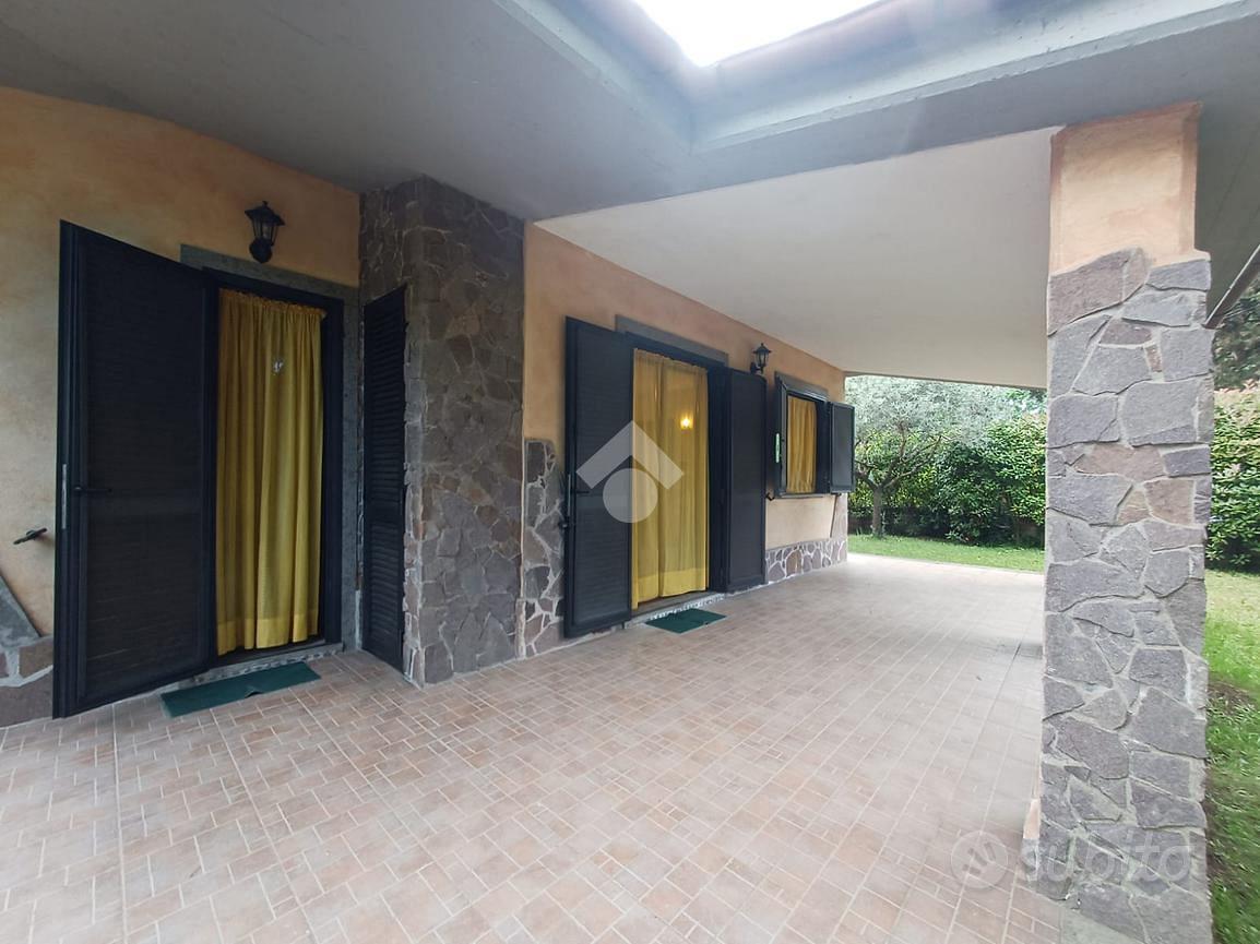 House in Nepi, Colle Farnese - Vista 2