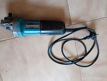 frullino Makita 9555HN