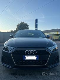 Audi A1 Sportback 25 1.0 tfsi s-tronic