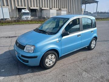 Fiat panda adatta a neo patentato