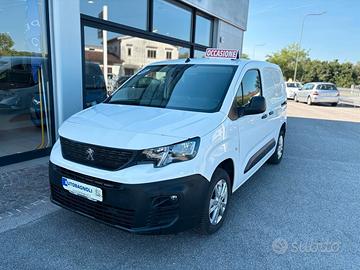 Peugeot Partner ASPHALT BlueHDi 130 EAT8 Furgone 1
