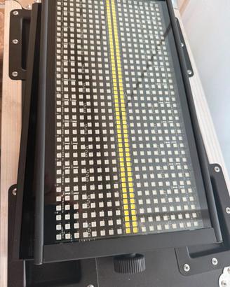 Coppia strobo LED dmx