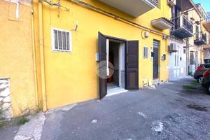 MONOLOCALE A PALERMO