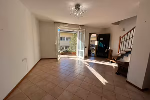 Casa a schiera di 150 mq con scoperto