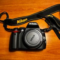 Nikon D3000 Solo Corpo Macchina
