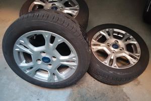Cerchi in lega Ford Fiesta 6 Titanium