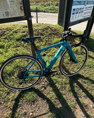 Graavel 3T  EXPLORO - Rival in carbonio