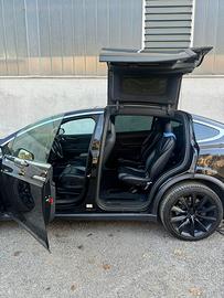 Tesla model x 100 d