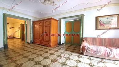 Casa, Petralia Soprana.