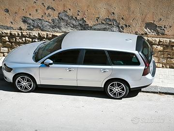 Volvo v50 (2003-2012) - 2013