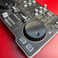 HERCULES Dj Control MP3 e2