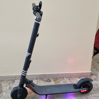 Monopattino elettrico ninebot es2