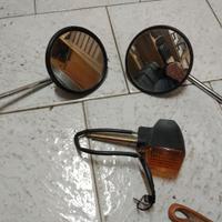 Specchietti e n. 01 freccia Yamaha xt anni 80