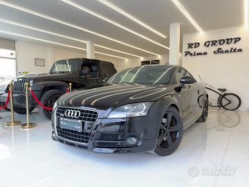 Audi TT 2.0TFSI Stronic Sline black edition