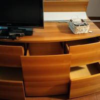 Mobile sala con vetrinetta