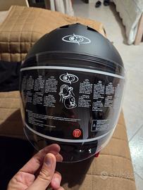 Casco One nuovo Taglia Xl 61cm 