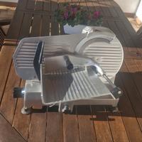 affettatrice inclinata 220mm 