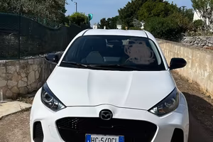 Mazda2 IV Serie 1.5 vvt full hybrid electric Prime