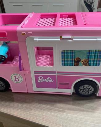 Camper Barbie