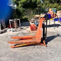 Transpallet pantografo 1000 kg BT