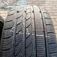 Pneumatici invernali 245/40R19
