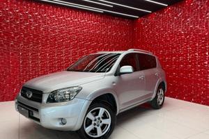 Toyota RAV 4 RAV4 2.2 D-4D 177 CV Luxury