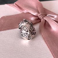 Clip pandora margherita con brillantini!